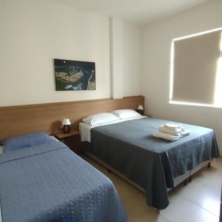 Ferienwohnung -Apartamento Alemao Em Copacabana , 100 Metros Da Praia Com Wi-Fi! 里约热内卢 外观 照片